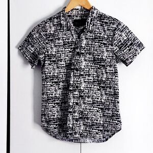 Wildfang Monochrome Text Print Men's Shirt